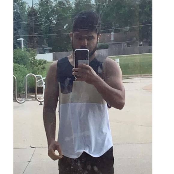 Meet your Posher, Karan - Picture 1 of 1